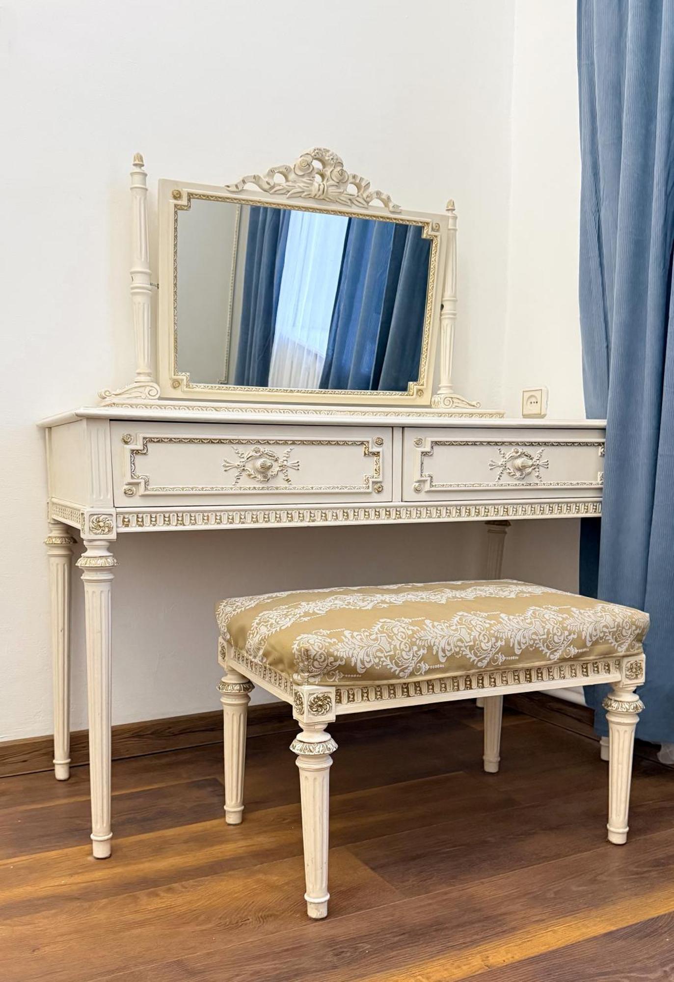 Teodora Square площа святого теодора Apartament